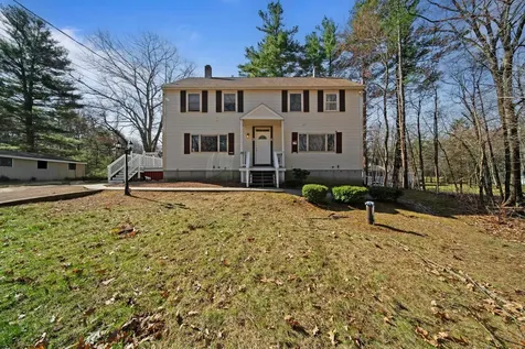 167a Hampstead Road Derry NH 03038