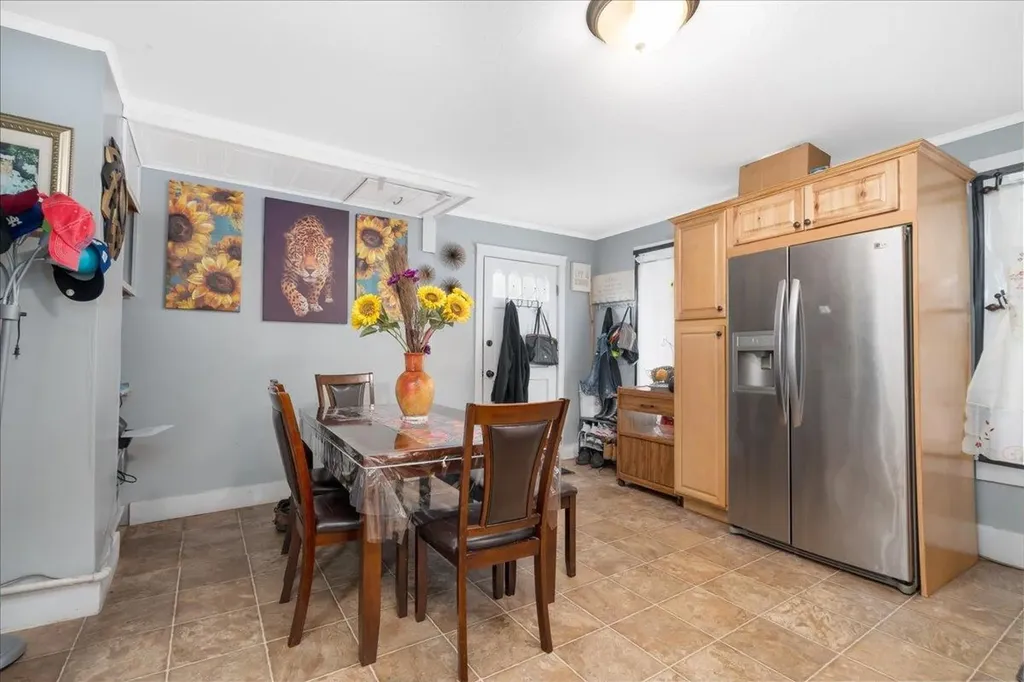 952 Somerville Street Manchester NH 03103