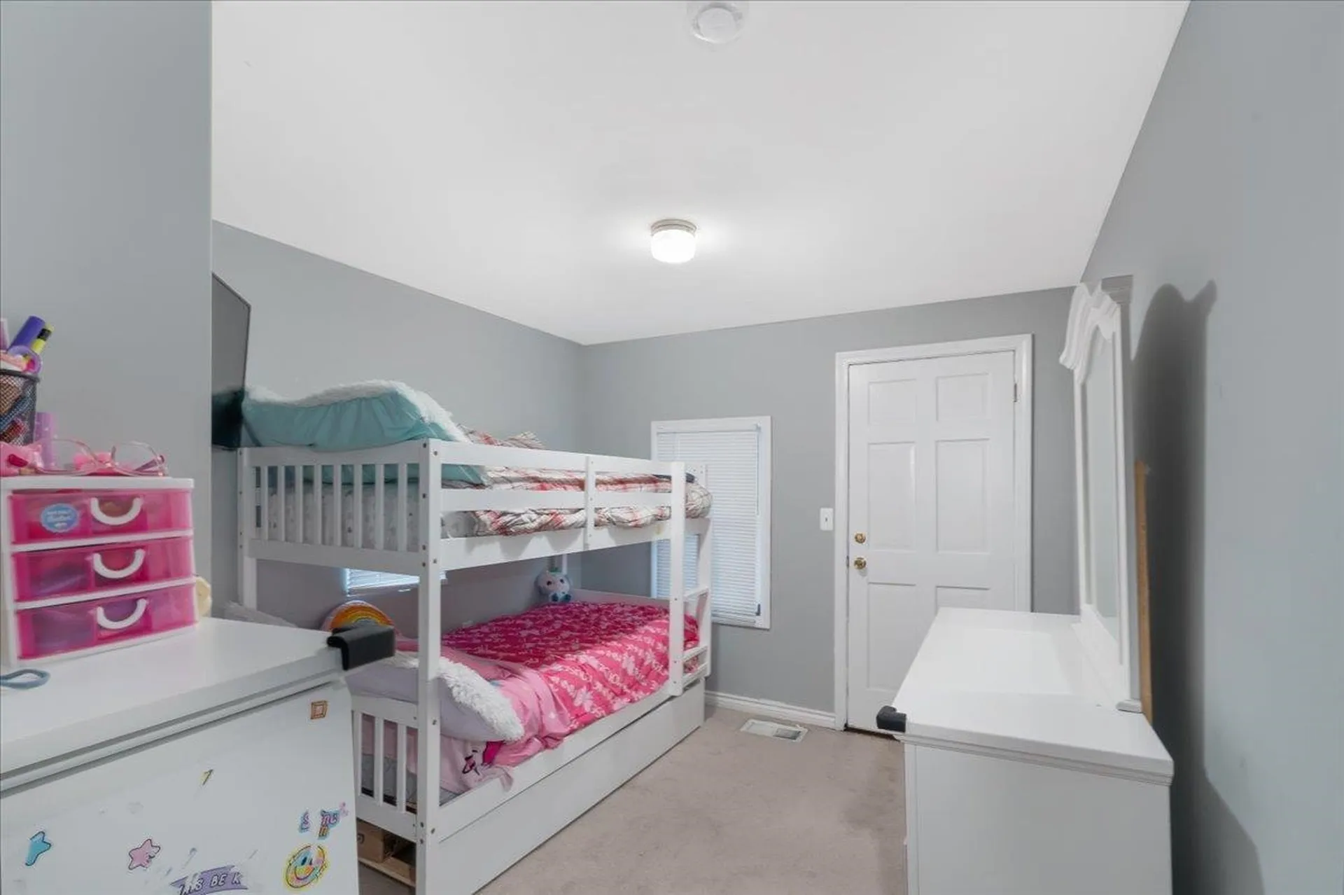 952 Somerville Street Manchester NH 03103