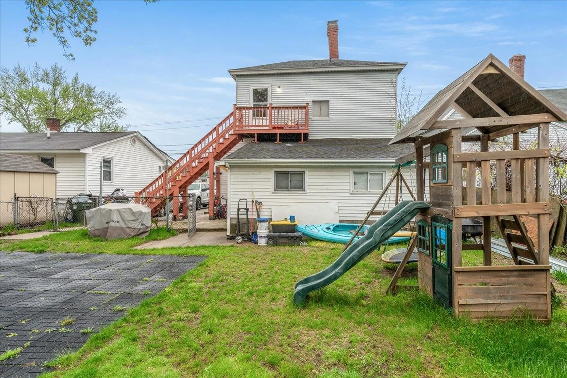 952 Somerville Street Manchester NH 03103