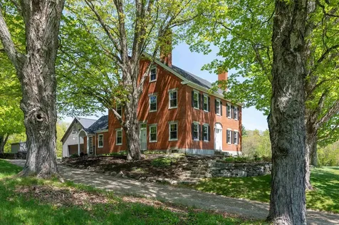 4 Thompson Mill Road Lee NH 03861