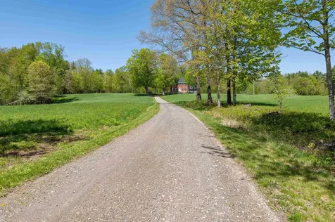 4 Thompson Mill Road Lee NH 03861