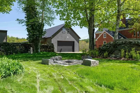 4 Thompson Mill Road Lee NH 03861