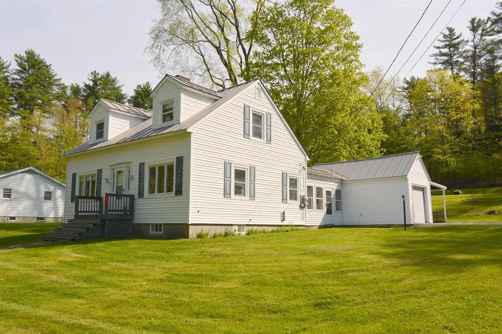 41 Prospect Street Newport NH 03773