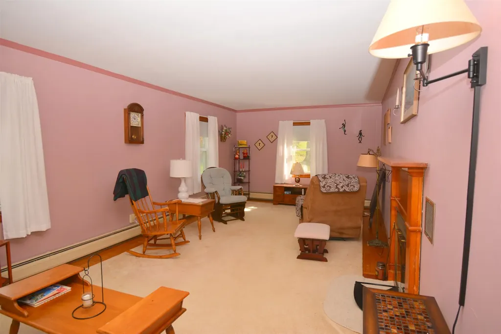 41 Prospect Street Newport NH 03773