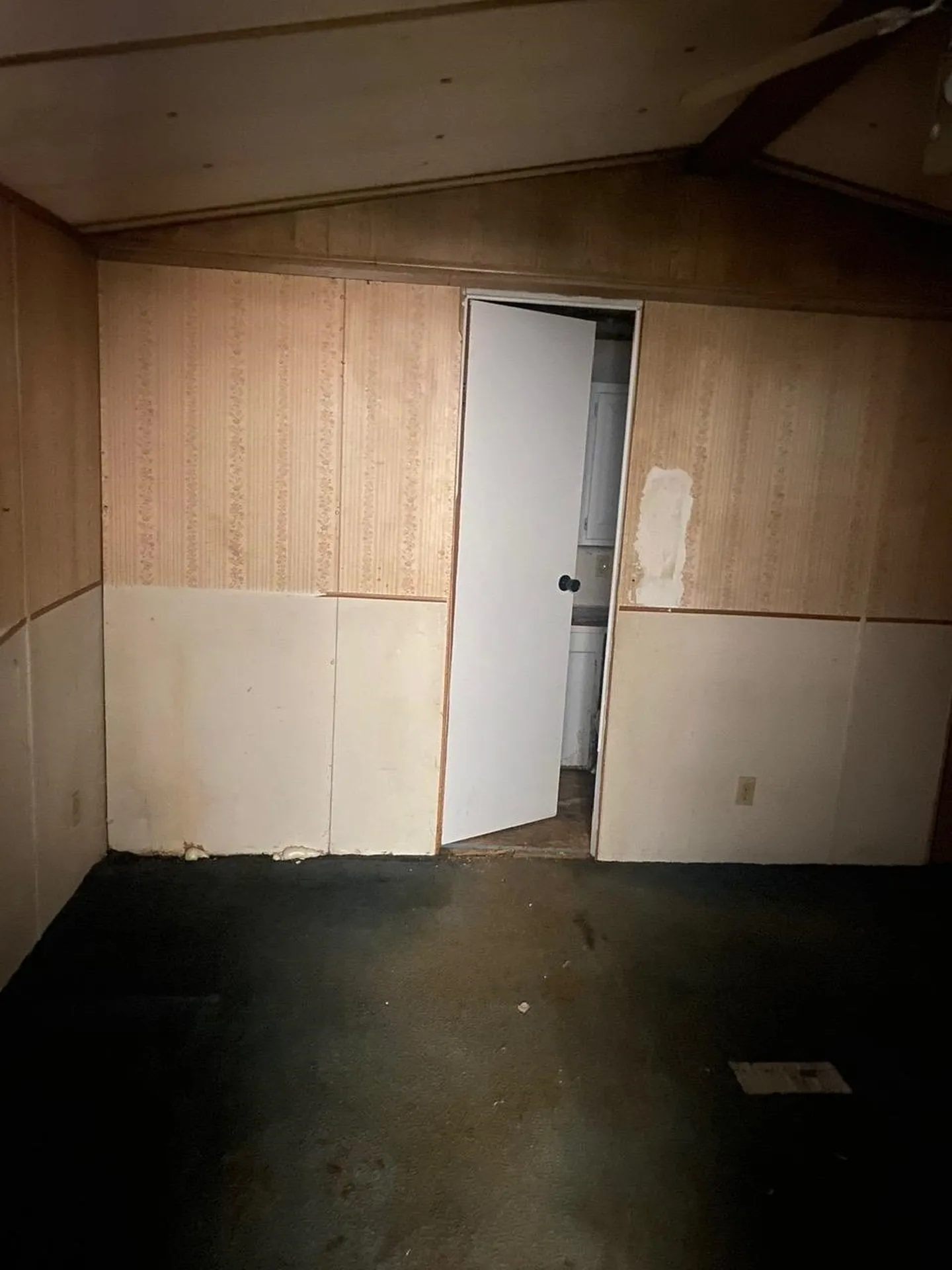 22 Clough Road Effingham NH 03882