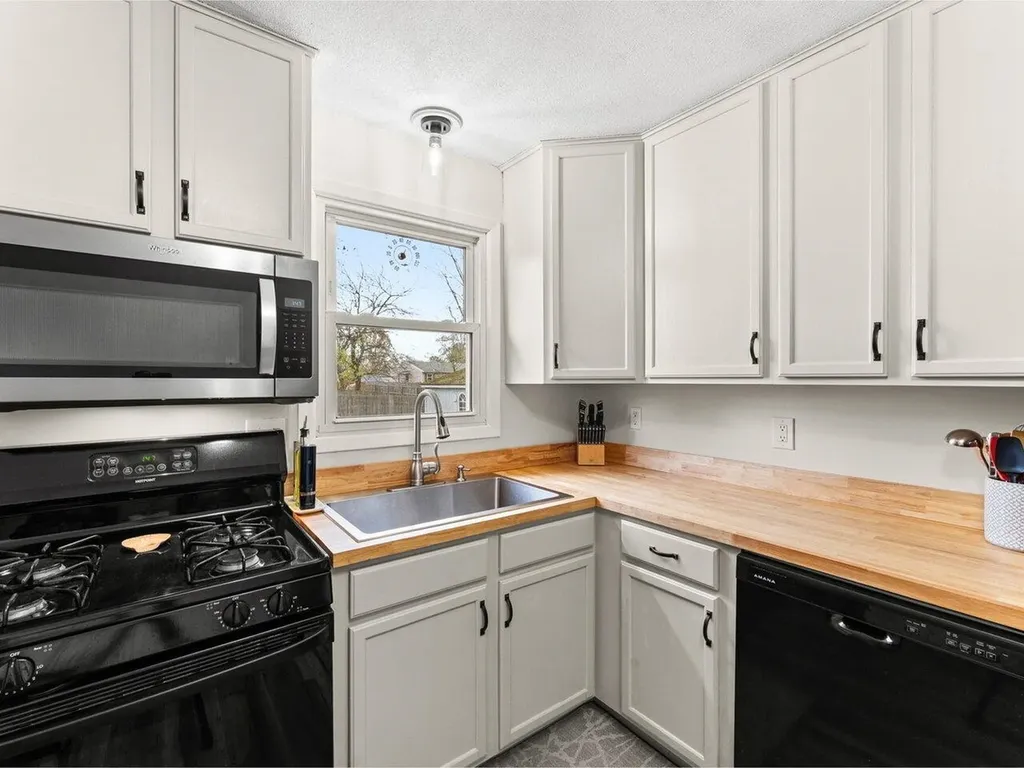 262 James Avenue Burlington VT 05408