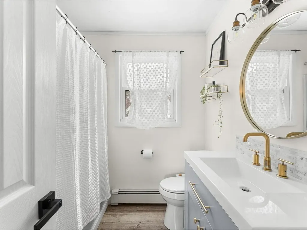 262 James Avenue Burlington VT 05408