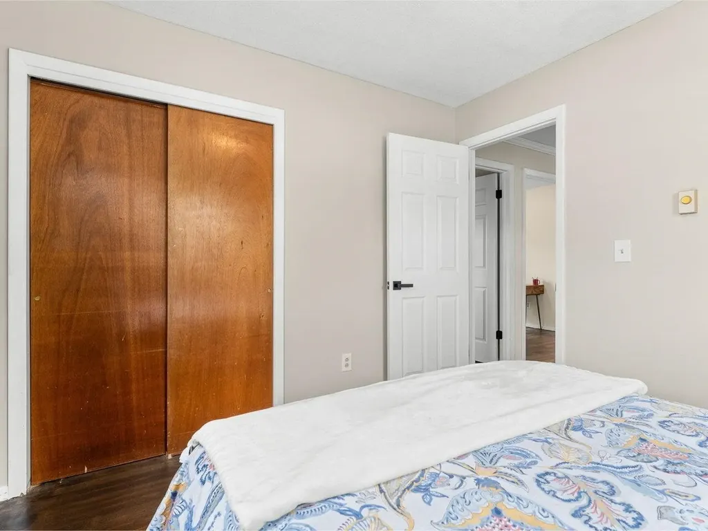 262 James Avenue Burlington VT 05408