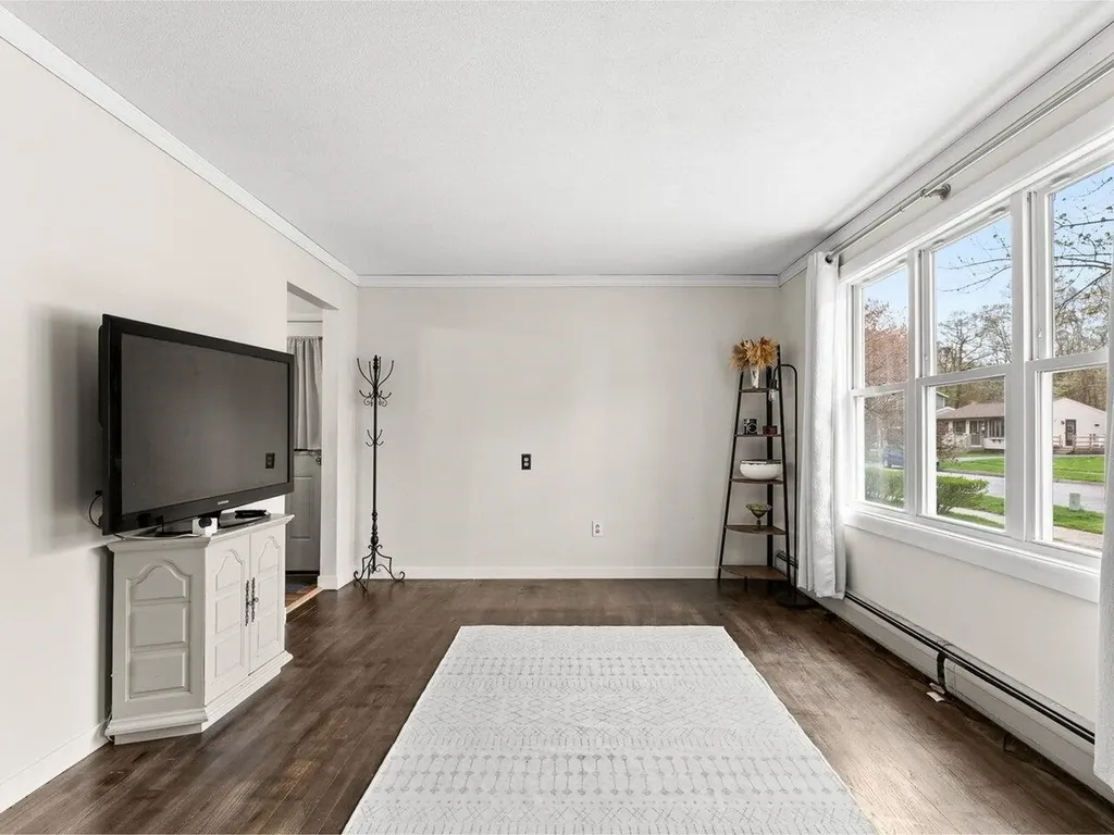 262 James Avenue Burlington VT 05408
