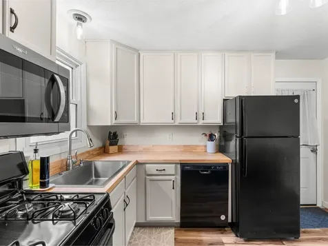 262 James Avenue Burlington VT 05408