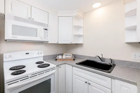 75 Stark Street Laconia NH 03246