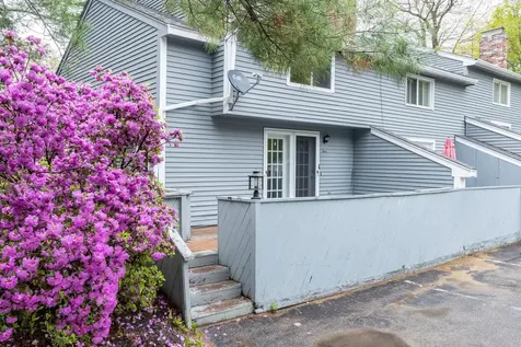 75 Stark Street Laconia NH 03246