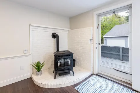 75 Stark Street Laconia NH 03246