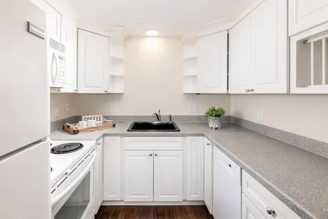 75 Stark Street Laconia NH 03246