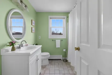 191 Barker Street North Andover MA 01845