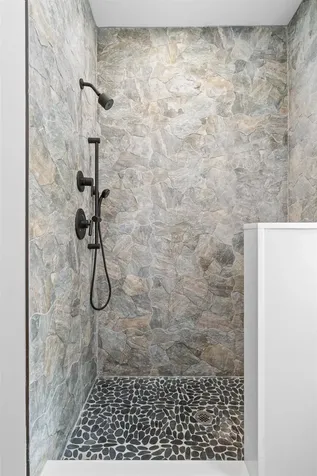 42 Smoke Rise Road New Hampton NH 03256