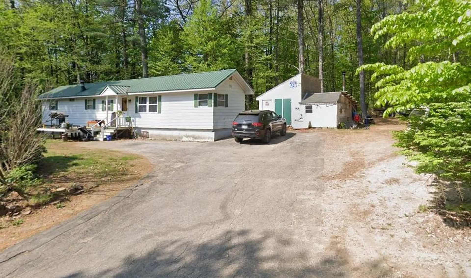 27 Gina Drive Rochester NH 03867