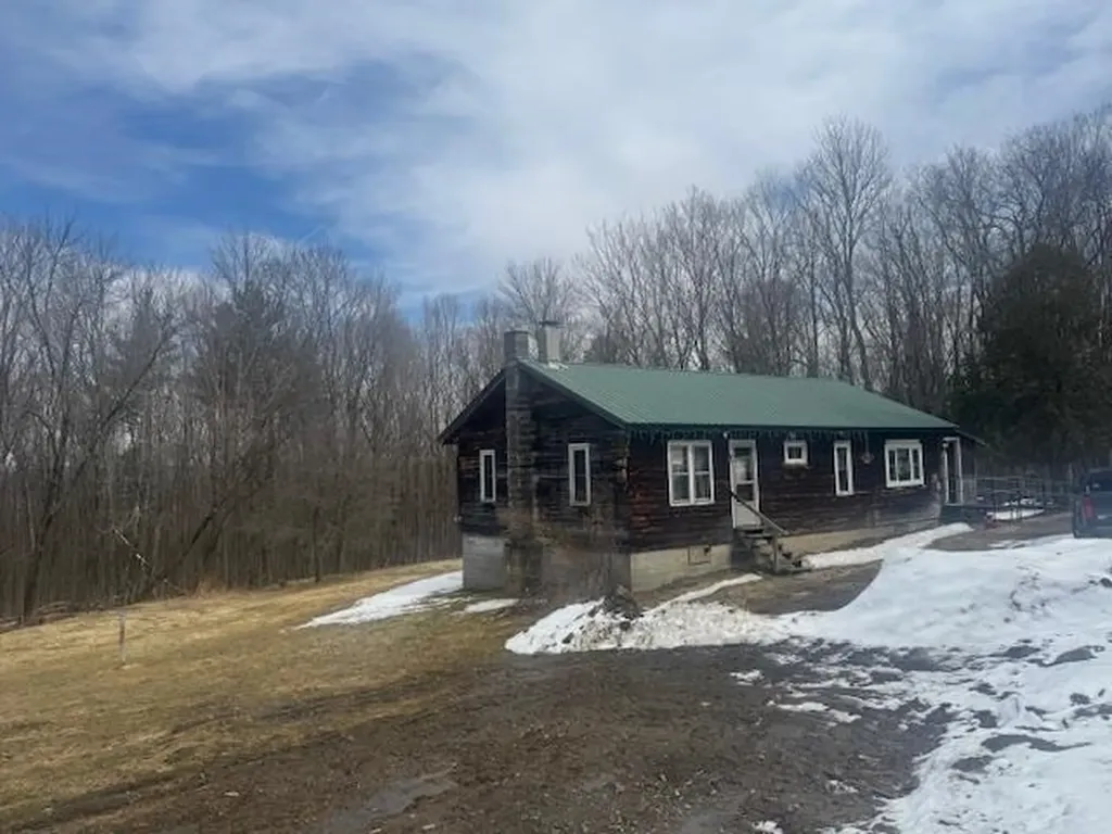 799 Tallman Road Elmore VT 05657