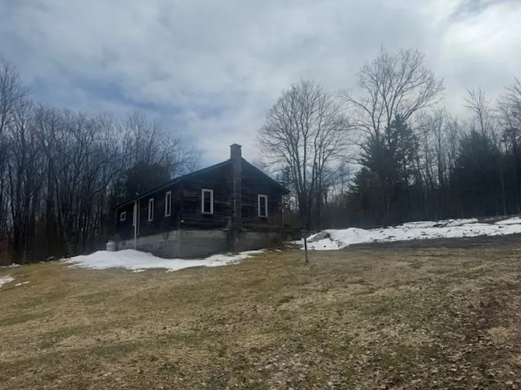 799 Tallman Road Elmore VT 05657