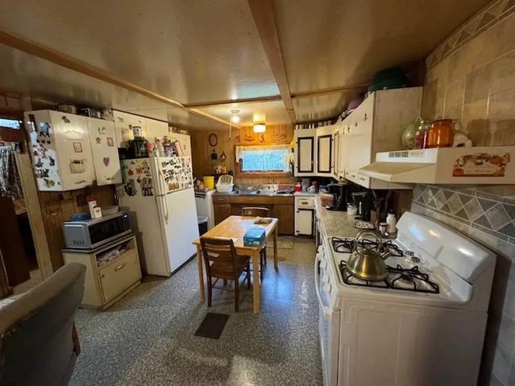 799 Tallman Road Elmore VT 05657