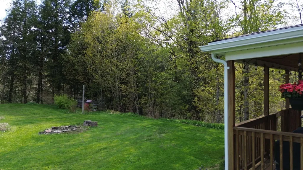 9248 Main Road Huntington VT 05462
