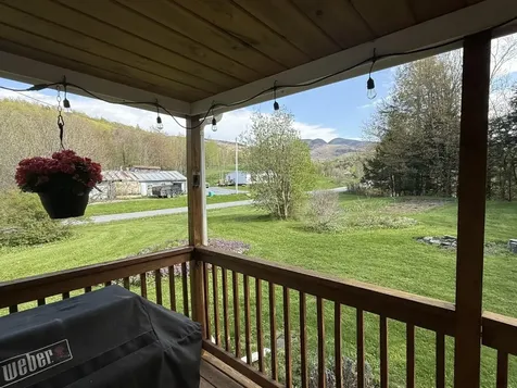 9248 Main Road Huntington VT 05462