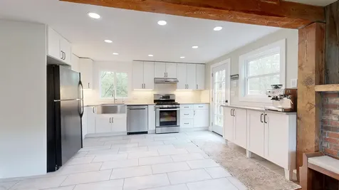 9248 Main Road Huntington VT 05462