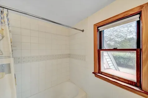 127 Edgemoor Drive Burlington VT 05408