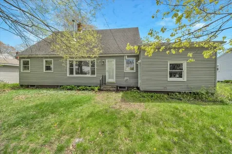 127 Edgemoor Drive Burlington VT 05408