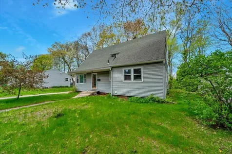 127 Edgemoor Drive Burlington VT 05408