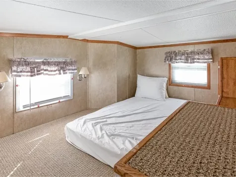 10 Salmon Lane South Hero VT 05486