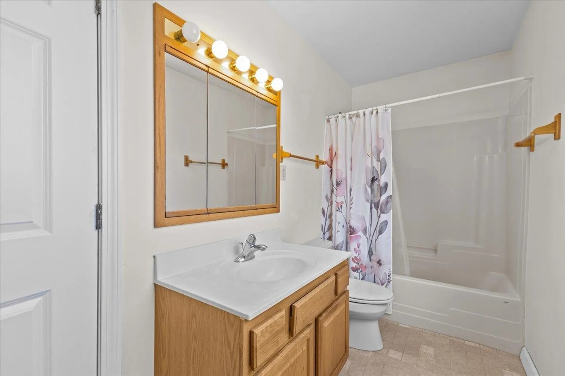 550 Upper Meehan Road Bristol VT 05443