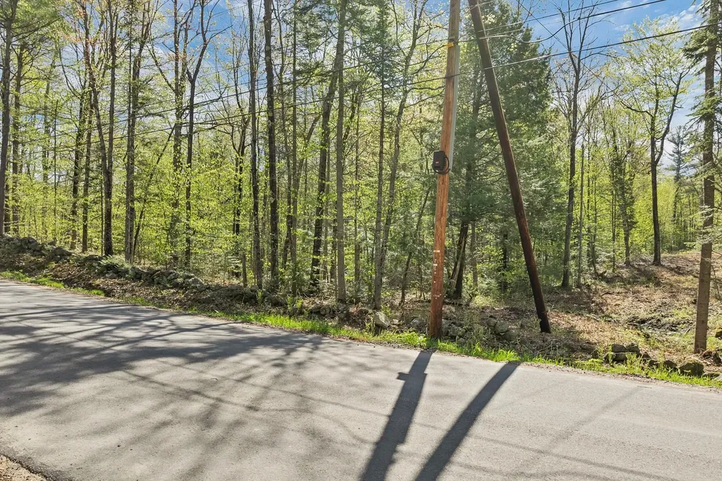 113 Federal Corner Road Tuftonboro NH 03816