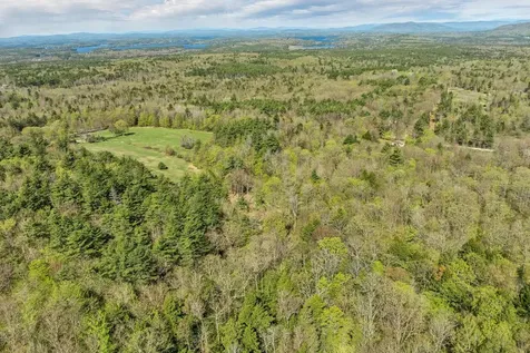 113 Federal Corner Road Tuftonboro NH 03816