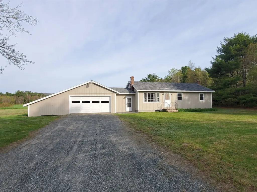 12 Prescott Hill Road Grafton NH 03240