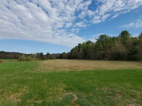 12 Prescott Hill Road Grafton NH 03240