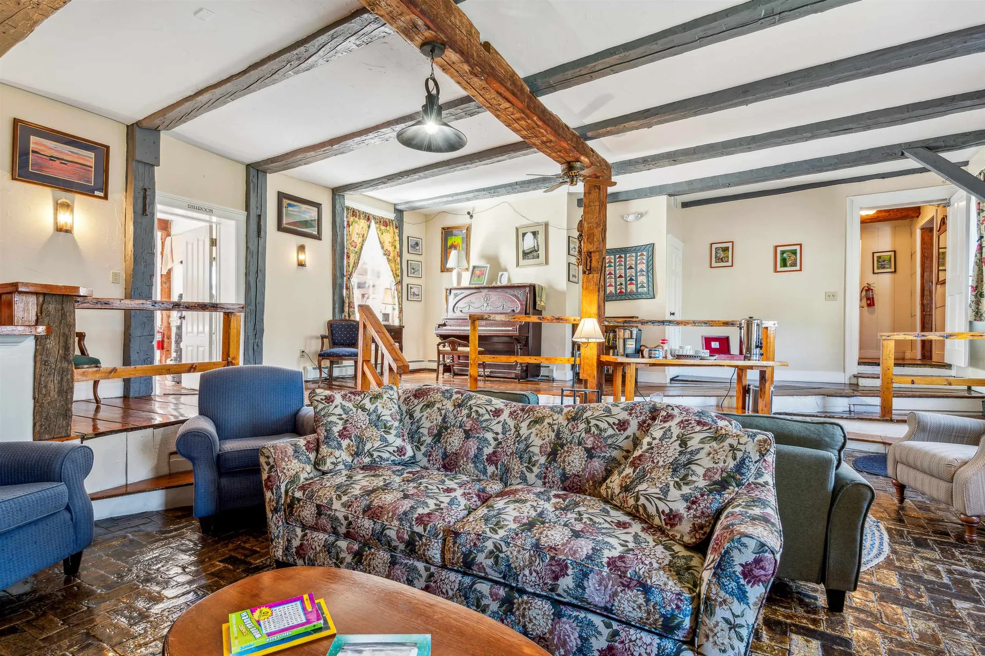 9 Main Street Lyme NH 03768