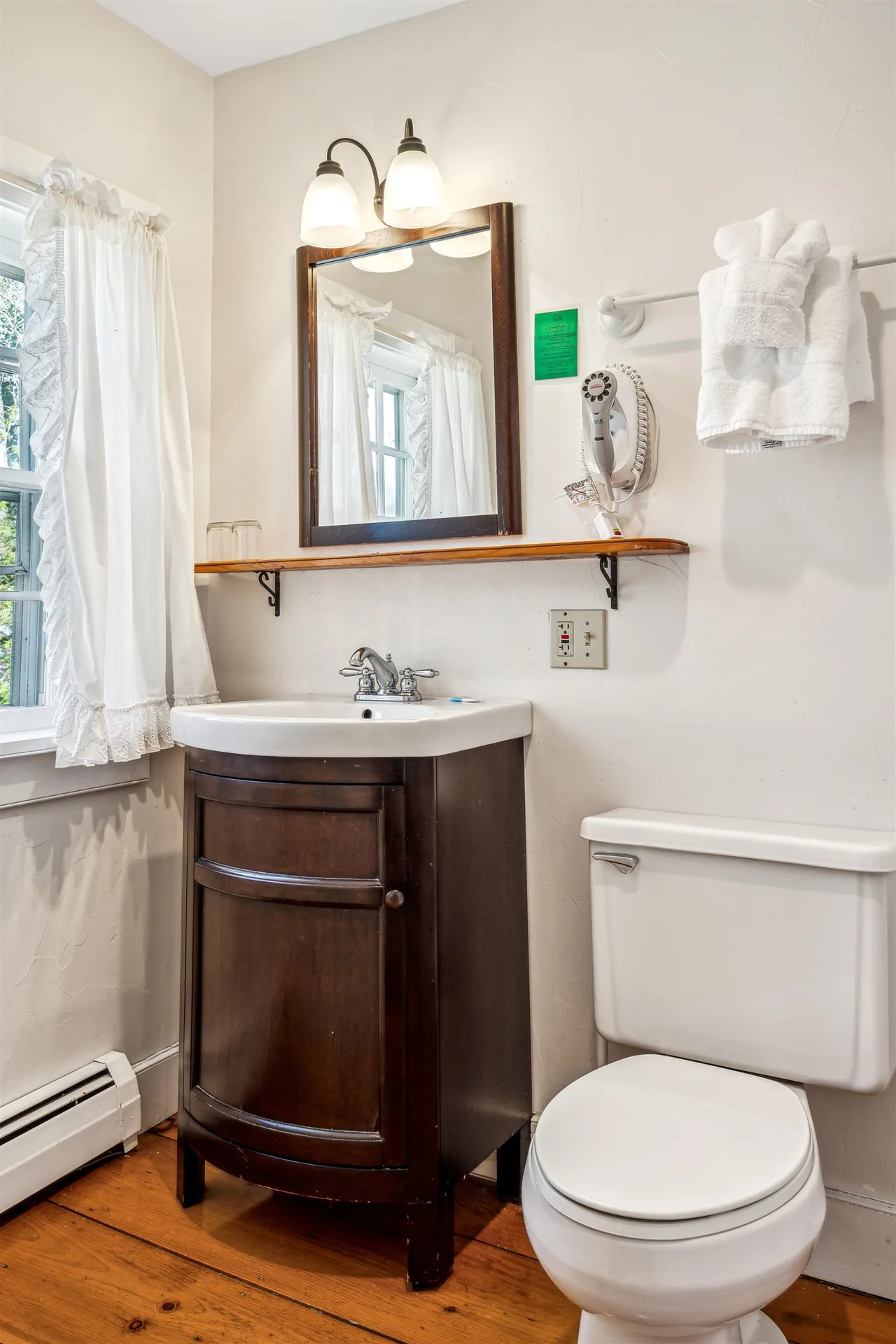 9 Main Street Lyme NH 03768