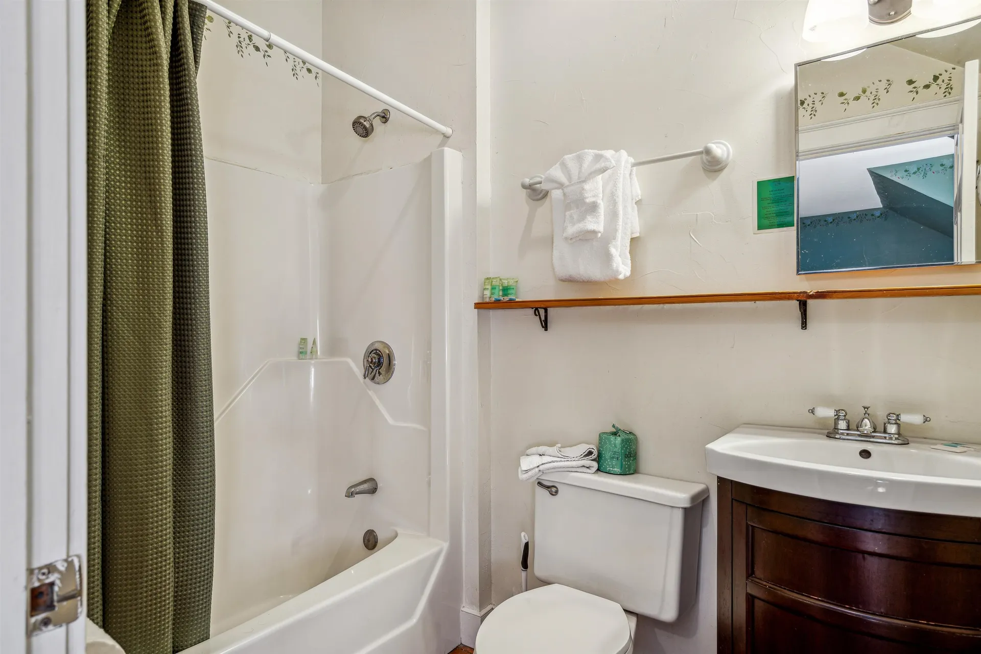 9 Main Street Lyme NH 03768