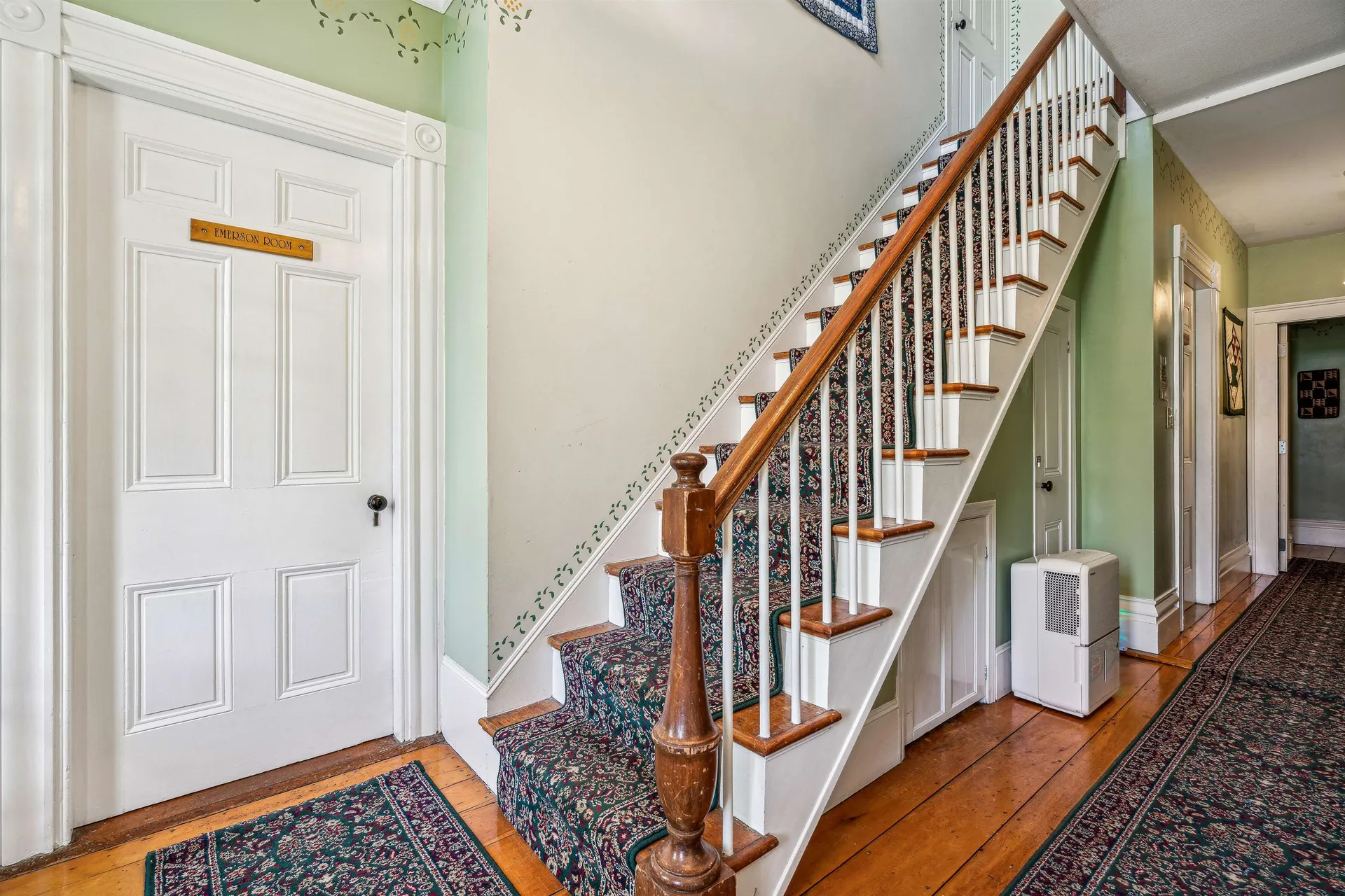 9 Main Street Lyme NH 03768