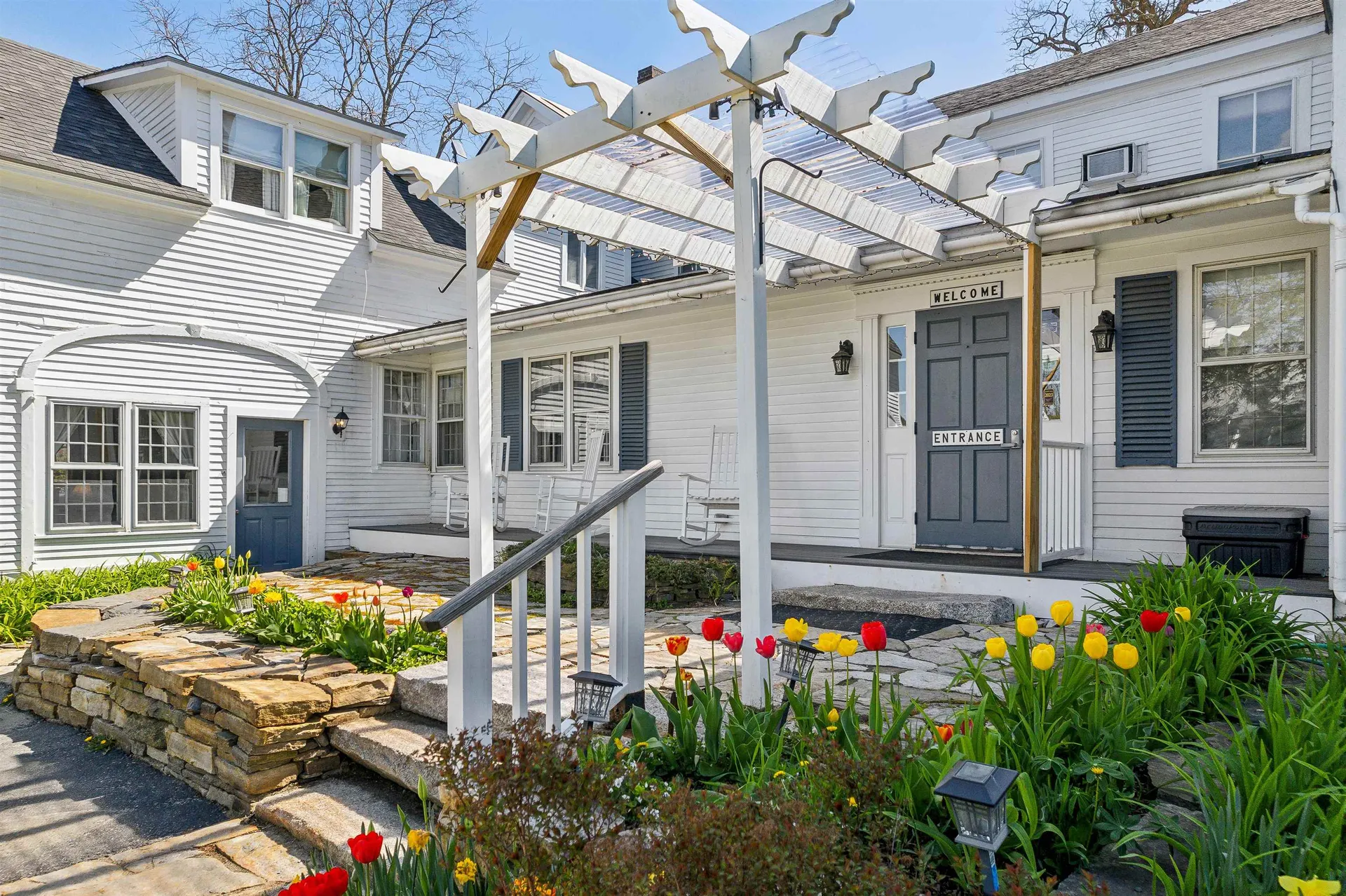 9 Main Street Lyme NH 03768