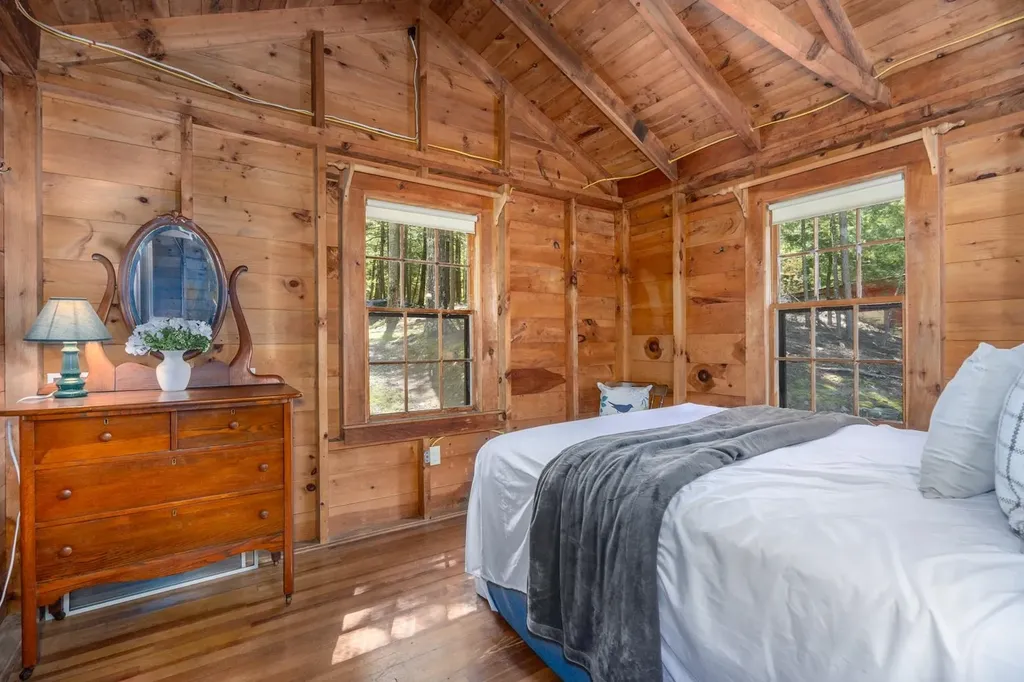 107 Merrill Road Strafford NH 03884