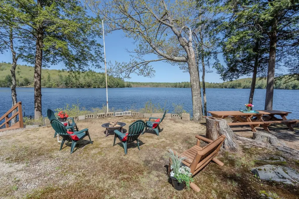 107 Merrill Road Strafford NH 03884