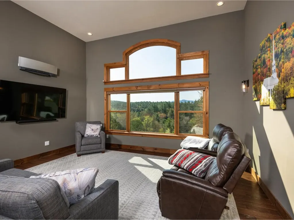 45 Dustetrail Road Fairfax VT 05454