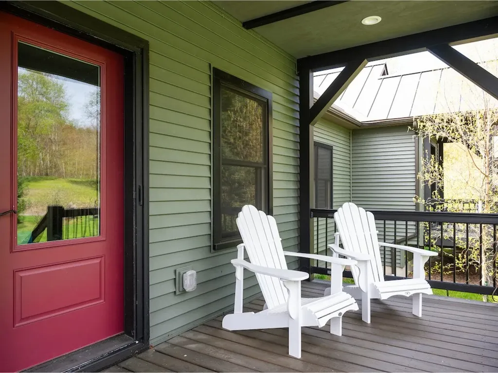 45 Dustetrail Road Fairfax VT 05454