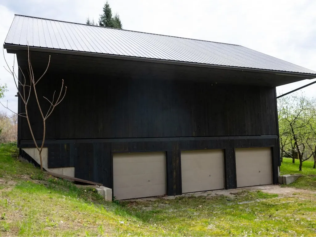 45 Dustetrail Road Fairfax VT 05454