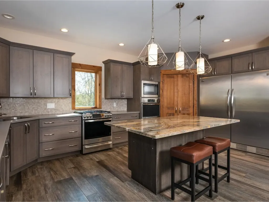 45 Dustetrail Road Fairfax VT 05454