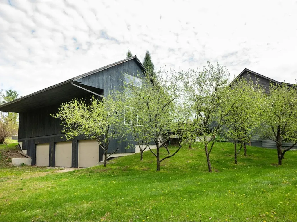 45 Dustetrail Road Fairfax VT 05454