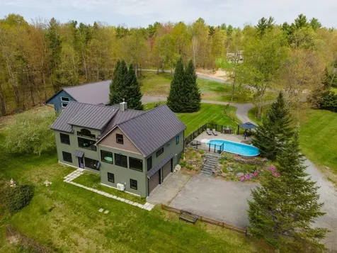 45 Dustetrail Road Fairfax VT 05454